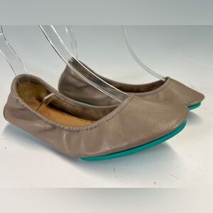 Tieks Taupe Size 5 (Youth Size 3)